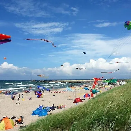 Two-story Homes Close To The Seaside Casa de Férias Sarbinowo
